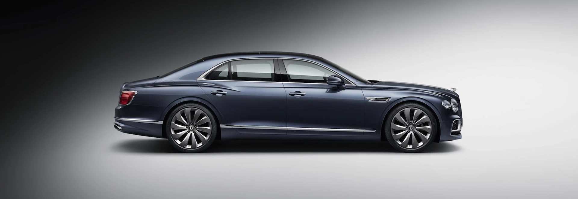 Bentley unveils luxurious new Flying Spur saloon 